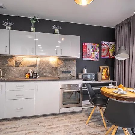 View Апартаменты *